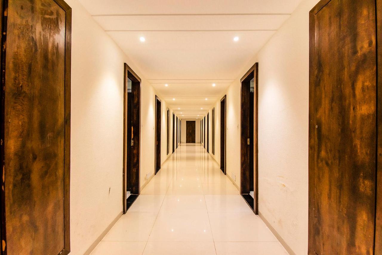 Fabhotel Amrit Greens Indore Airport Екстериор снимка